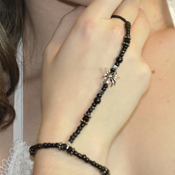 Spider Hand piece - Picture 2 of 2